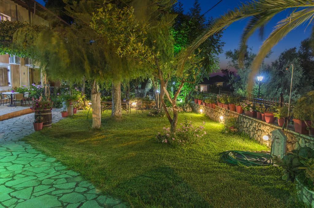 Stavros Apartments Цукаладес Екстер'єр фото